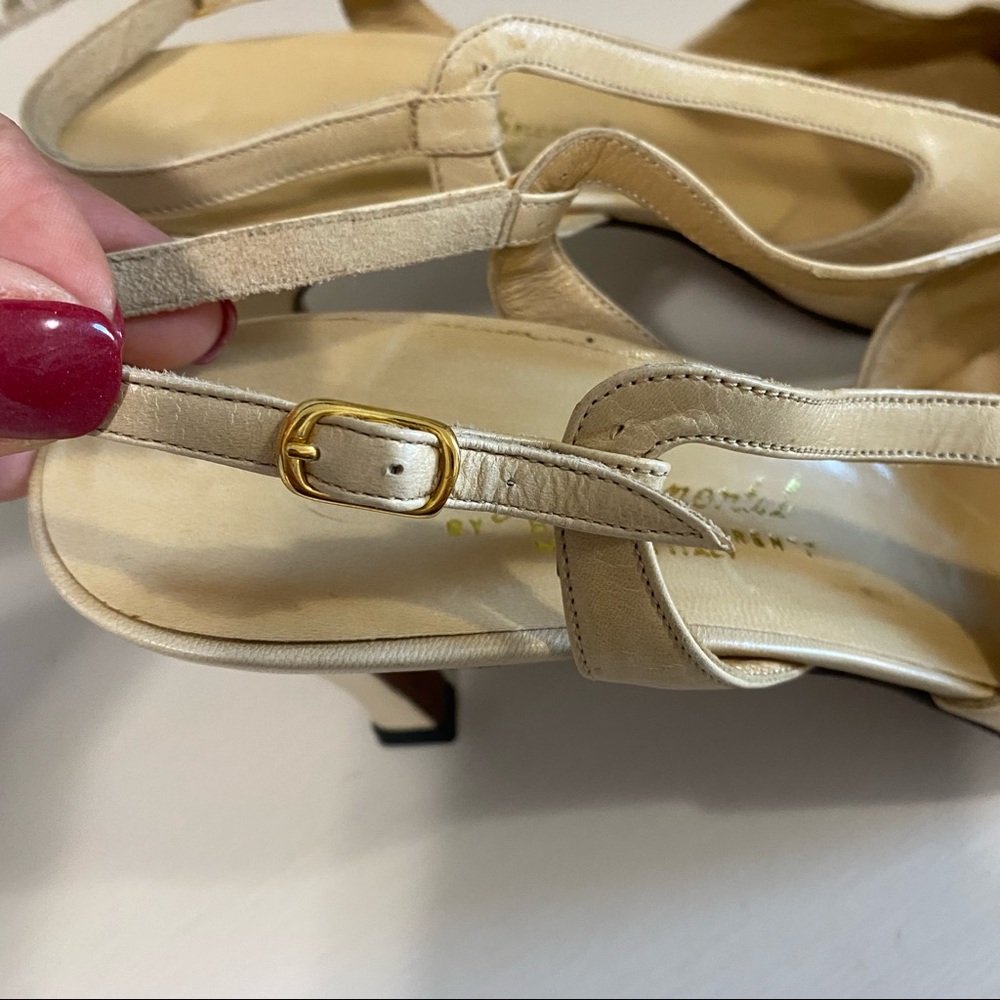 Cap-toe Genuine Leather Lady Continental Heels - Picture 6 of 12